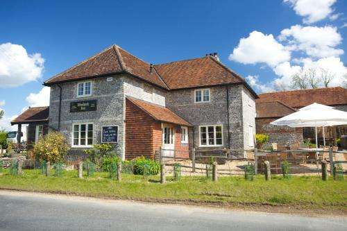www.thewoolpackinn.co.uk
