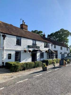 www.angelinnheytesbury.com