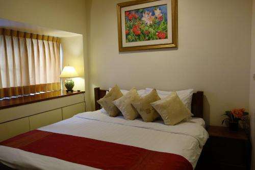 www.smilesocietyhostel.com
