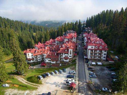 www.pamporovocastle.com