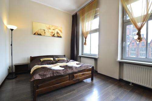 www.royalhostel.pl