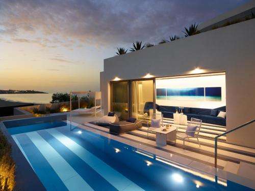 www.iresortbeachhotel.com