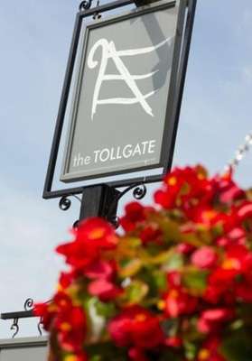 www.tollgateinn.co.uk