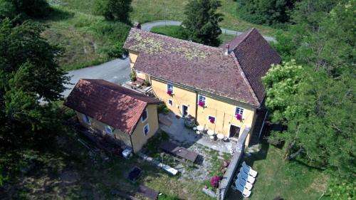 www.rifugiosciverna.com