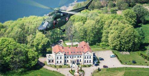 www.palacslonowice.pl