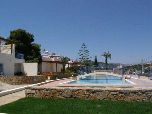 www.poppyvillas.gr