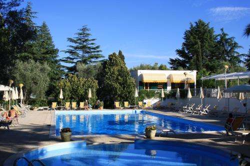 www.residencedelfino.com
