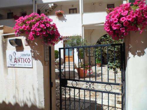 www.cortileantico.com