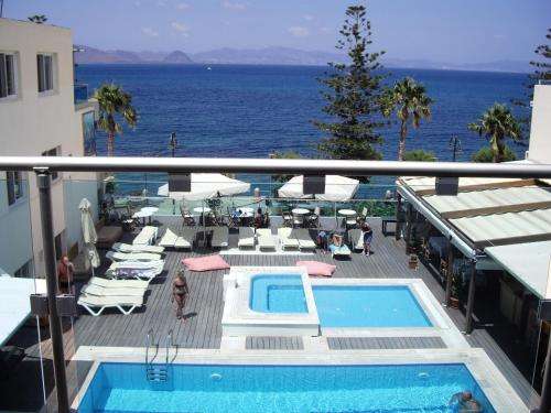 www.bristolseaviewhotel.gr