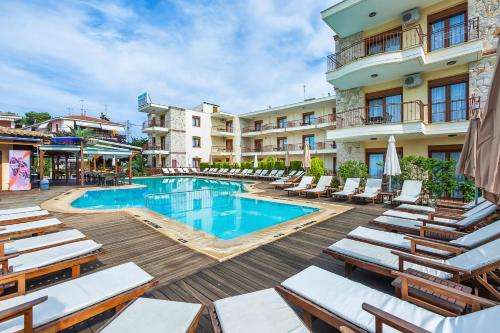 www.hotelnereides.gr
