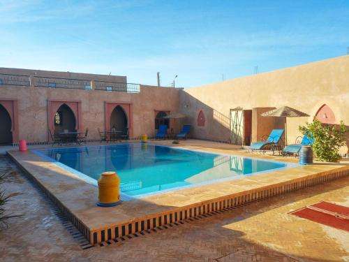 www.auberge-lasource.com