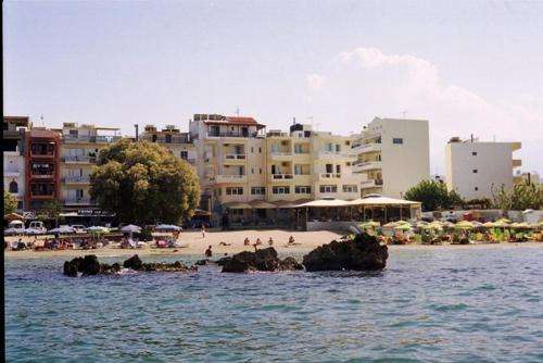 www.elena-hotels.com