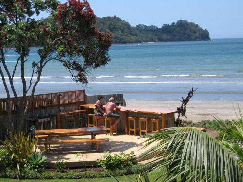 www.beachfrontresort.co.nz