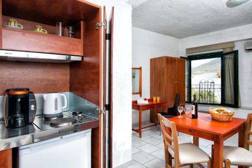 www.erofiliapartments.com