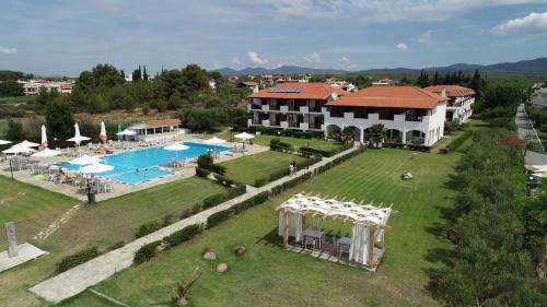 www.alkinooshotel.gr