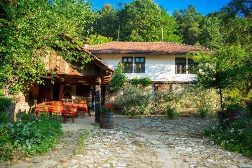 www.littleriverguesthouse.com