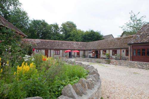www.kingstoncountrycourtyard.com
