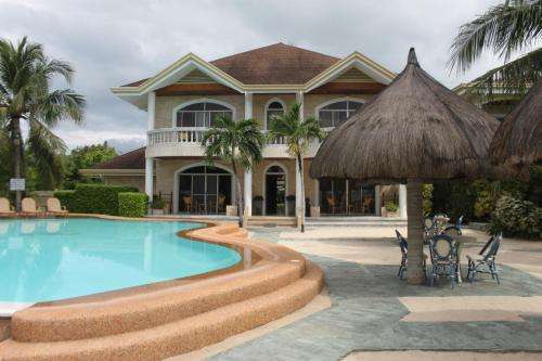 www.linawbeachresort.com