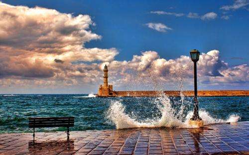 www.hotelpyrgos.gr