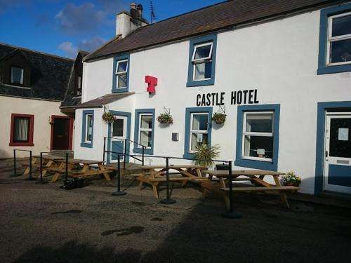 www.castlehotel.pub