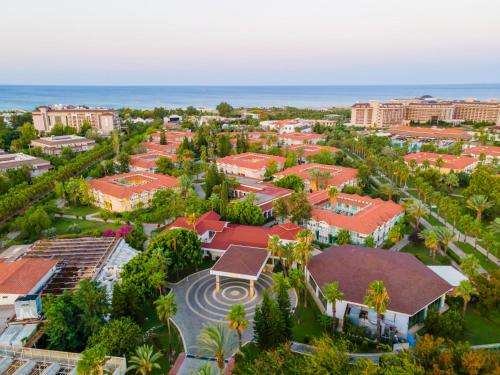 www.euphoriapalmbeachresort.com