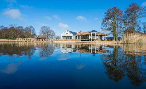 www.theboathouseormesbybroad.co.uk