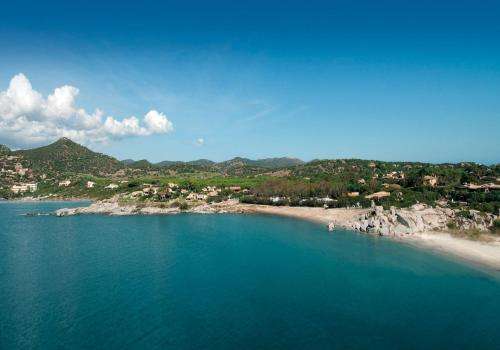 www.villaggiospiaggiadelriso.it