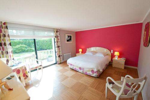 www.residencesdumoulin.fr