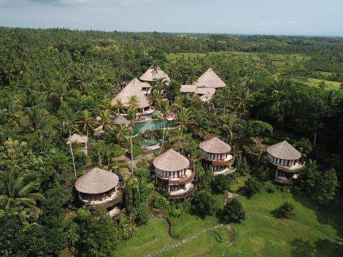 www.bali-tamanwana-villas.com
