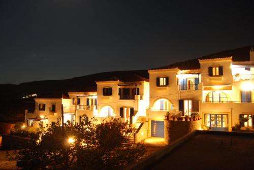 www.stellashouses.com