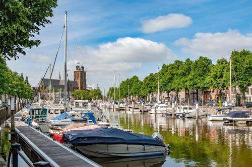 www.de4leeuwen.nl