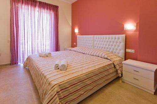 www.aenaonrooms.gr