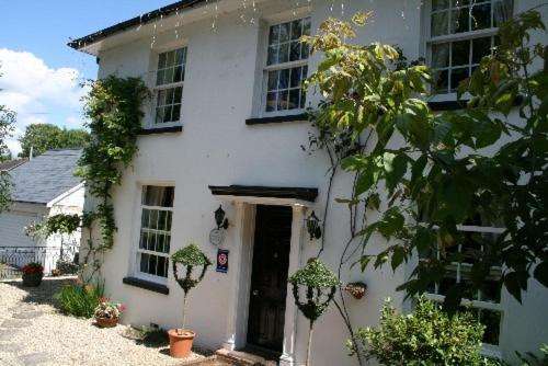 www.clayhillhouse.co.uk