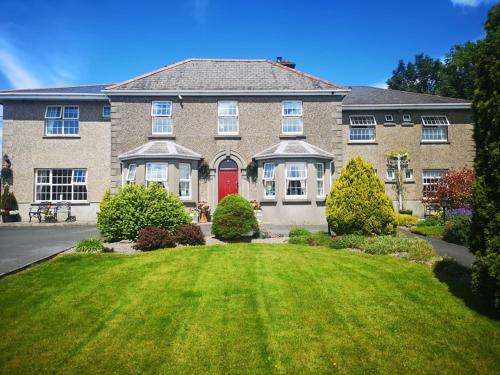 www.shannonsidehouse.ie