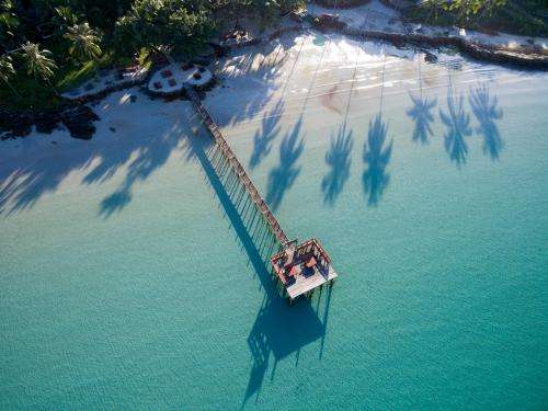 www.thebeachkohkood.com