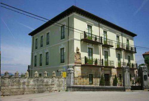 www.casadevalle.es