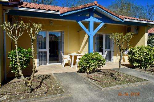 www.residence-les-acanthes.fr