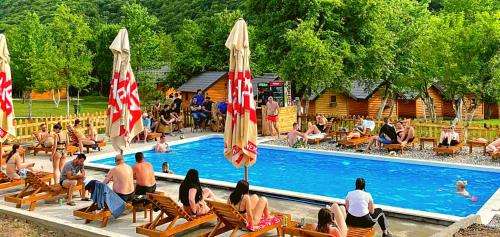 www.rafting-tarom.com