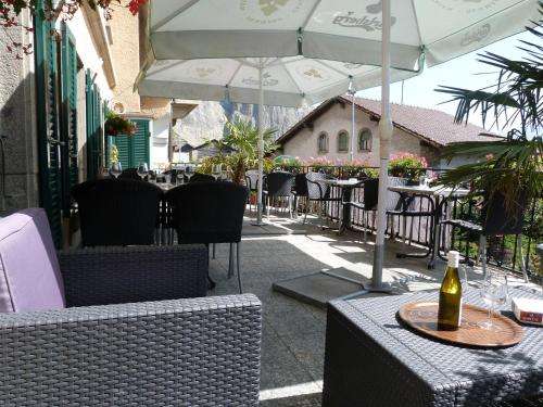 www.planeville.ch