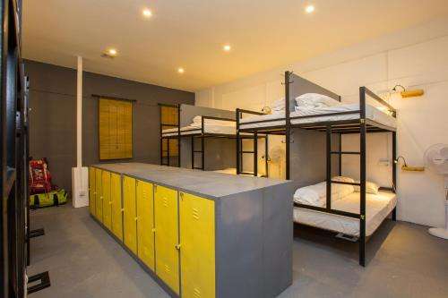 www.yaketyyakhostel.com
