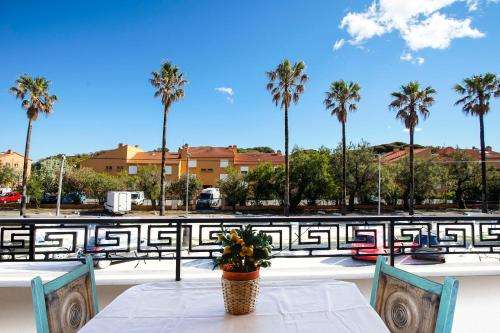 www.residencelesmandariniers.com