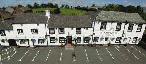 www.blackswanculgaith.co.uk