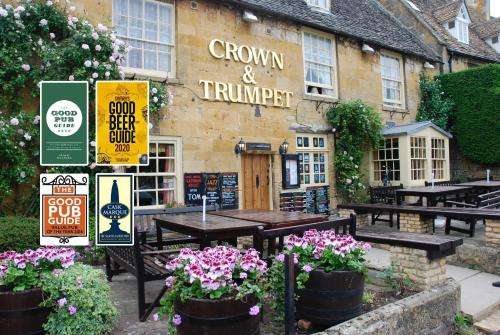 www.crownandtrumpet.co.uk
