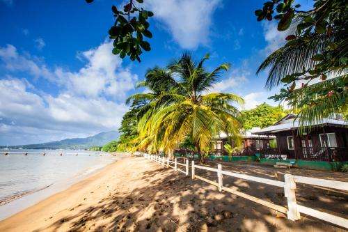 www.picardbeachcottages.dm