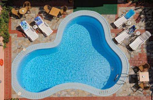 www.cleopatraapartments.com