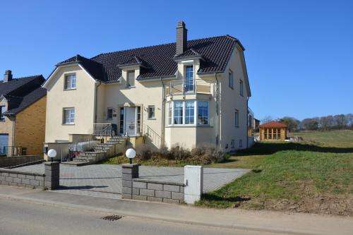 www.pensiondeboerderij.com