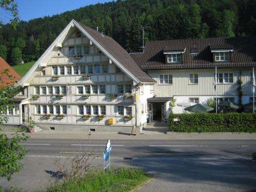 www.baeren-grub.ch