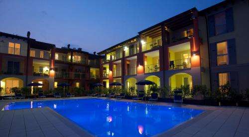 www.residencemaroadi.it