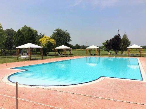 www.cascinaboschi.com