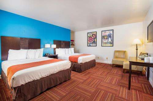 www.aikenslodge.com